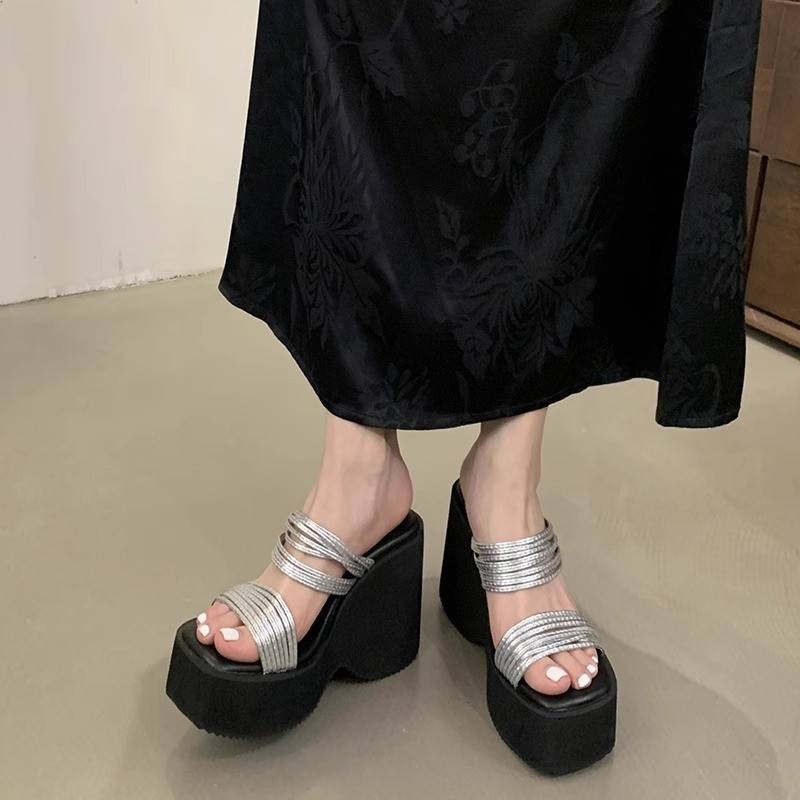 สแควร์ Toe Wedge Heel รองเท้าแตะไม่เหนื่อยเท้าแพลตฟอร์มส้นรองเท้าแตะเงินผู้หญิงฤดูร้อนสวมใส่ด้านนอกสบายหนา Soled ยาว Flip @-