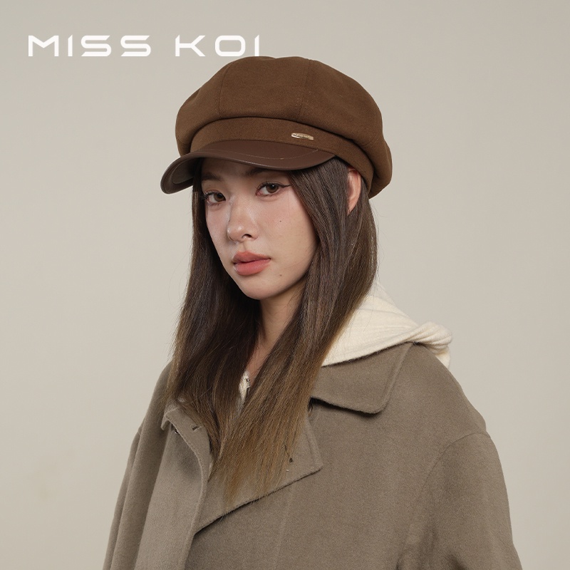 MISSKOI สีดําแปดเหลี่ยมหมวกหญิงฤดูใบไม้ร่วงฤดูหนาว ins Influencer All-Match หนัง Brim สไตล์ญี่ปุ่นเส้นรอบวงหัวใหญ่แสดงใบหน้าขนาดเล็ก Beret จิตรกรหมวก