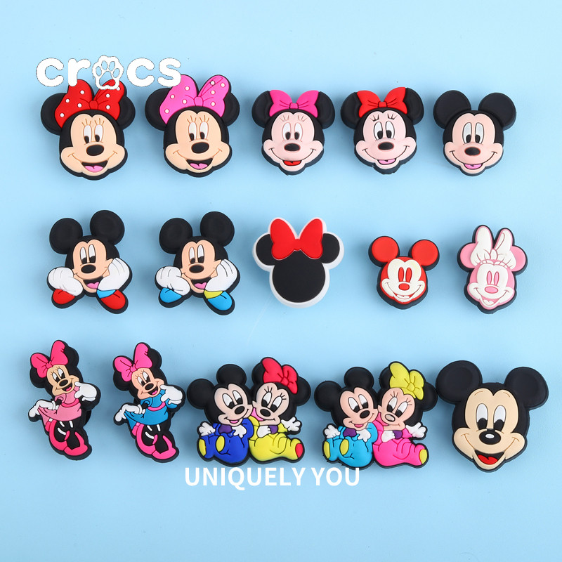 Crocs Jibbitz Disney Jibbitz Mickey Minnie crocs Accessories charm crocs หัวเข็มขัดรองเท้ามิกกี้เมาส์การ์ตูน