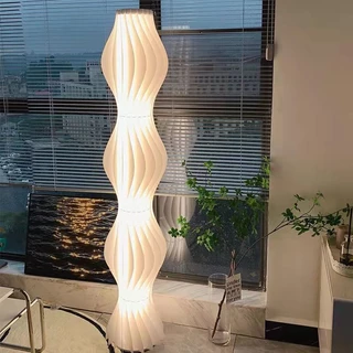 ตกแต่งห้อง floor lamp ควบคุมระยะไกลโคมไฟตั้งพื้นโมเดิร์นเรียบง่ายแสงและเงาโคมไฟ ห้องนั่งเล่นห้องนอนโซฟามุมบรรยากาศโคมled
