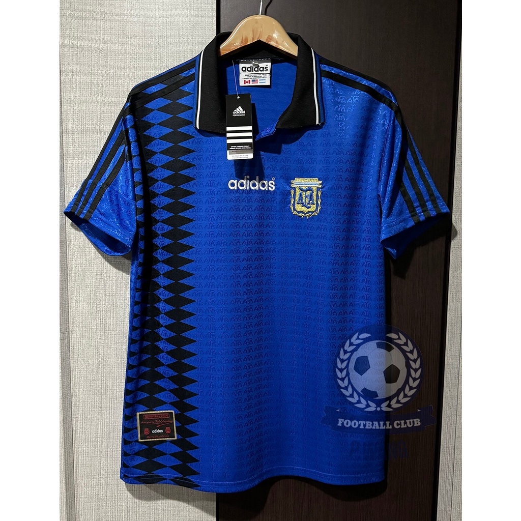 New!! เสื้อฟุตบอลย้อนยุค Retro ทีมชาติ อาเจนติน่า ย้อนยุคคอปก เยือน Away ปี1994 (รับประกันคุณภาพสินค้า)