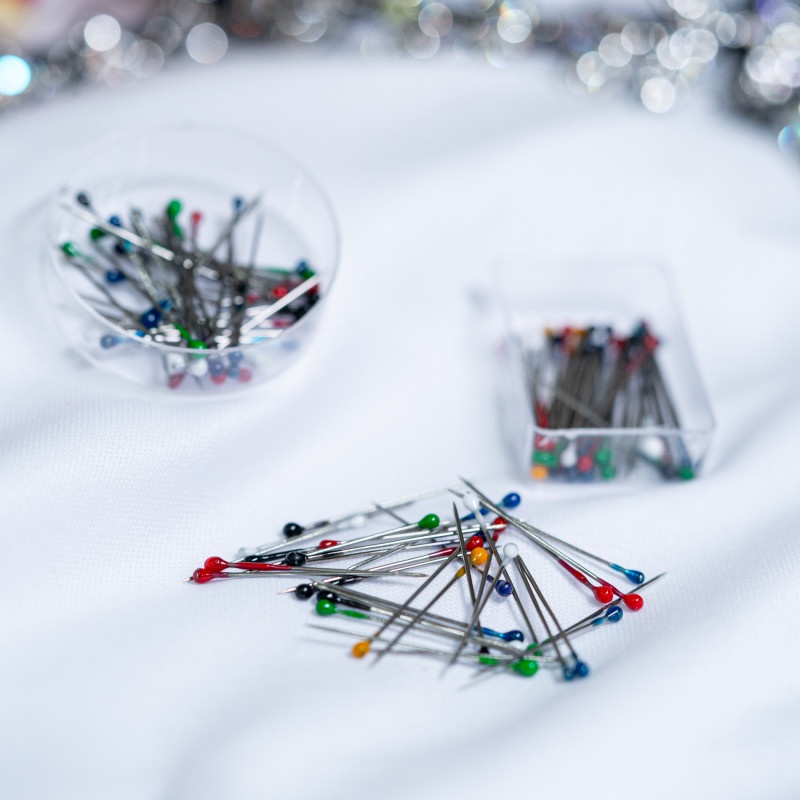 เข็มหมุด คละสี เข็มหมุดหัวมุข เข็มหมุดปักผ้าหลากสี ใช้สำหรับติดผ้าคลุมผม AC86 วา