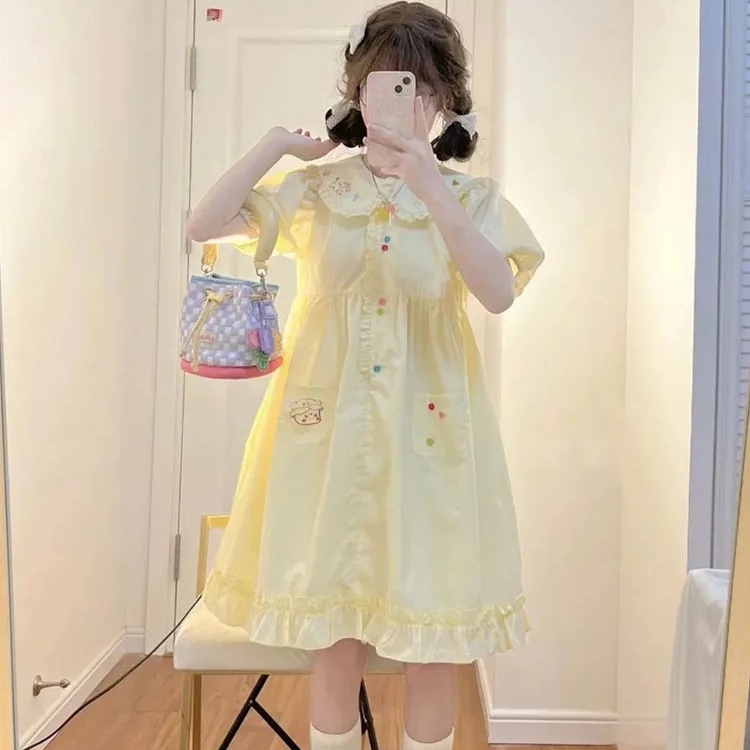 ชุดเดรสแขนพอง คอตุ๊กตา ปักลายการ์ตูนน่ารัก ทรงหลวม แฟชั่นฤดูร้อน สําหรับผู้หญิง