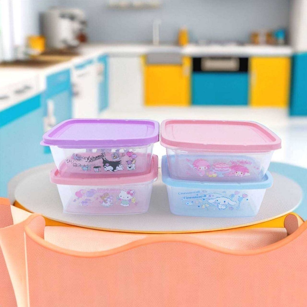🍱 ทัปเปอร์แวร์ สะดวกพกพาได้ทุกที่ SANRIO 2 ชั้น มีทั้งหมด 4 ลาย ใบใหญ่ ขนาด 15×5×12×6.5 cm ใบเล็ก ขนาด 13.5×9.3×5.5 cm