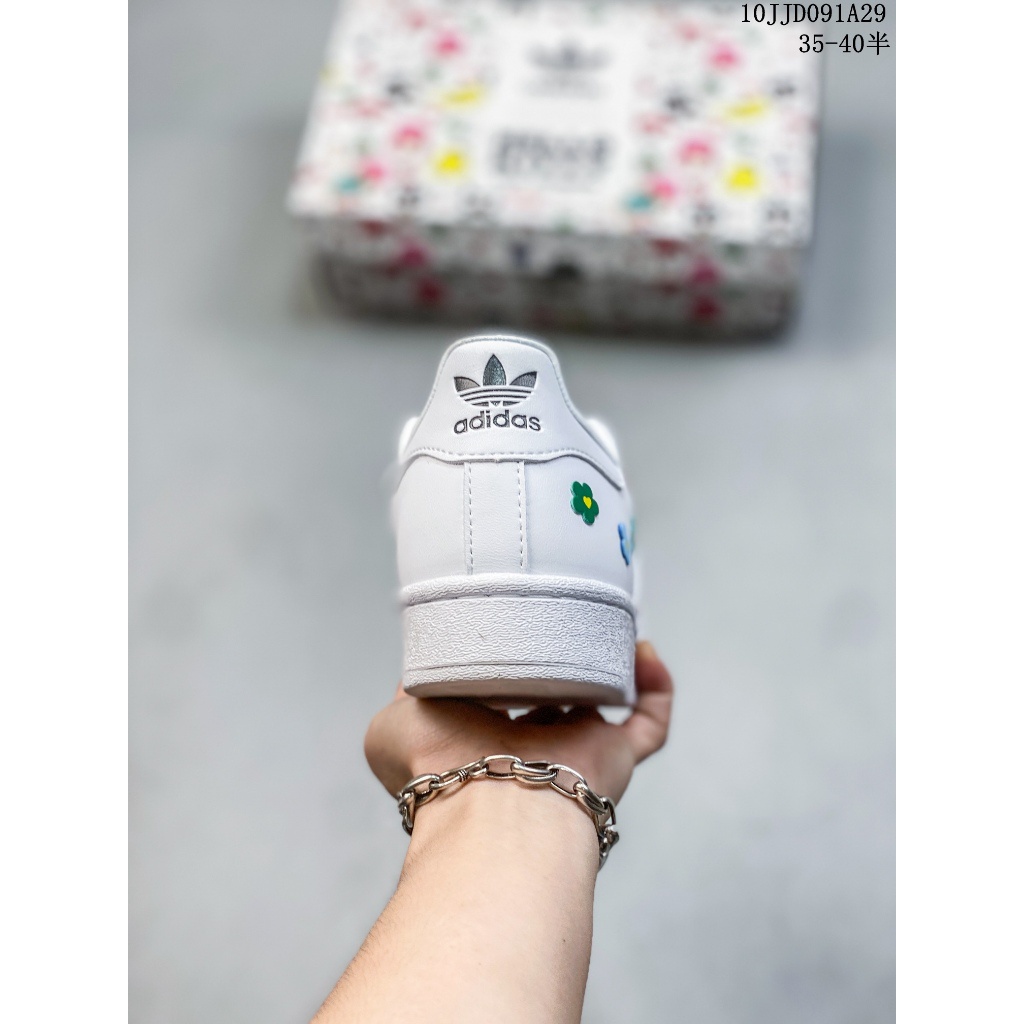 Adidas Superstar Hello Kitty Clover Shell Head รองเท้าผ้าใบลำลองคลาสสิก รองเท้า free shipping