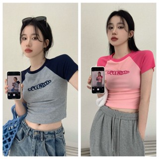 🧢 crop top เสื้อผ้าแฟชั่น เสื้อยืดน่ารัก  ผ้ายืดมี