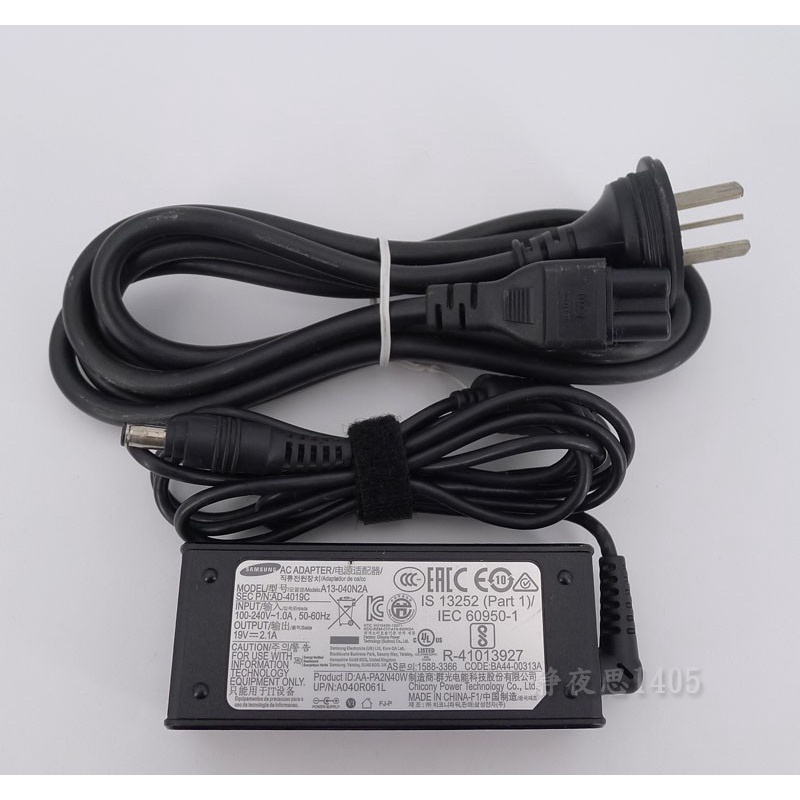 พร้อมสต็อก Samsung Power Adapter NP530U4C N310 N140 N148 Charger 19V2.1A