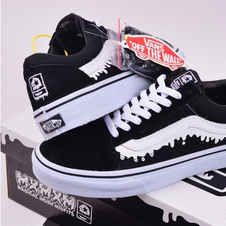 SEPATU VANS OLDSKOOL X MISFITS PREMIUM BNIB (COD) แฟชั่น