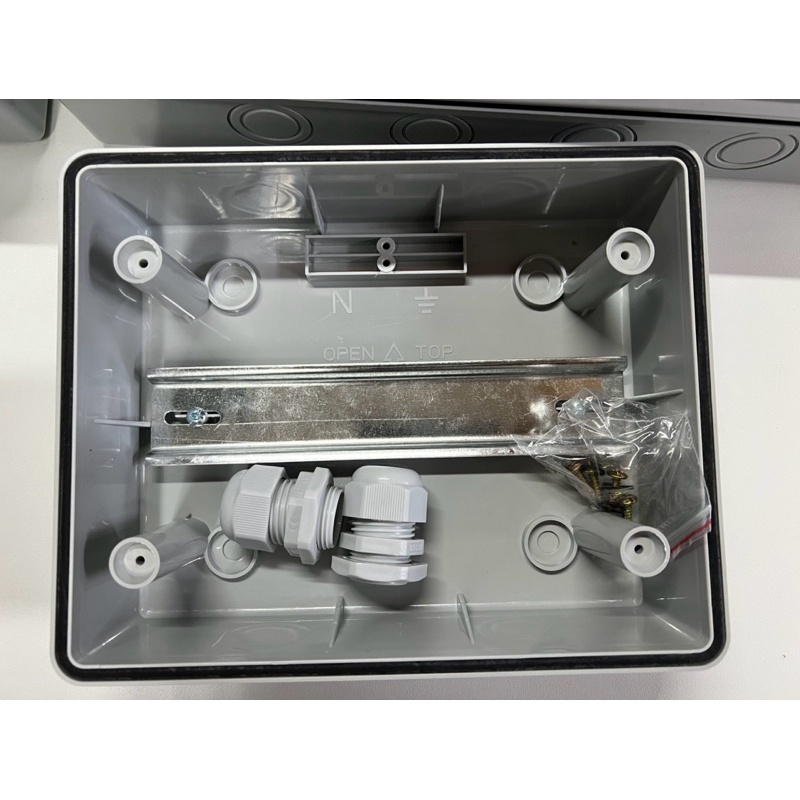 รุ่นใหม่สิน ค้าคุณภาพ Combiner Box ตู้ไฟพลาสติก กันน้ำกันฝุ่น อย่างดี ราคา ถูกที่สุด ดีลบีเคเค แกลเลอรีภาพที่ 8