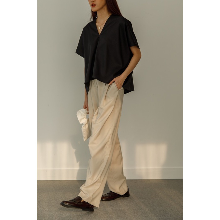 Shopatvelvet - Studio Now Bjorn Top Black