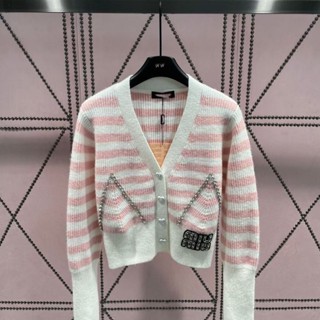 Miu MIU เสื้อคาร์ดิแกน ลายทาง ประดับเพชร บล็อกสี พร้อมกระดุม กันเหงื่อ สไตล์ใหม่ แฟชั่นฤดูใบไม้ร่วง