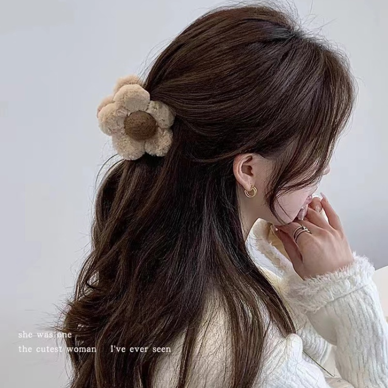 กิ๊บติดผม รูปตุ๊กตาฉลามน่ารัก เหมาะกับฤดูใบไม้ร่วง และฤดูหนาว สไตล์เกาหลี สําหรับเด็กผู้หญิง