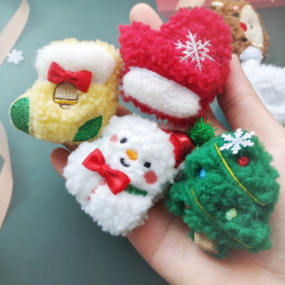 เข็มกลัด รูปตุ๊กตาซานตาคลอส สโนว์แมน สําหรับตกแต่งเสื้อผ้า กระเป๋า