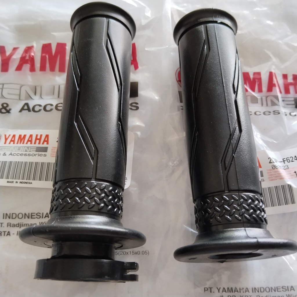 ชุดมือขวาซ้ายมือจับ NMAX MIO M3 AEROX LEXI ORIGINAL YGP 2DP-F6240-00 2DP-F6240-00 2DP-F612-00