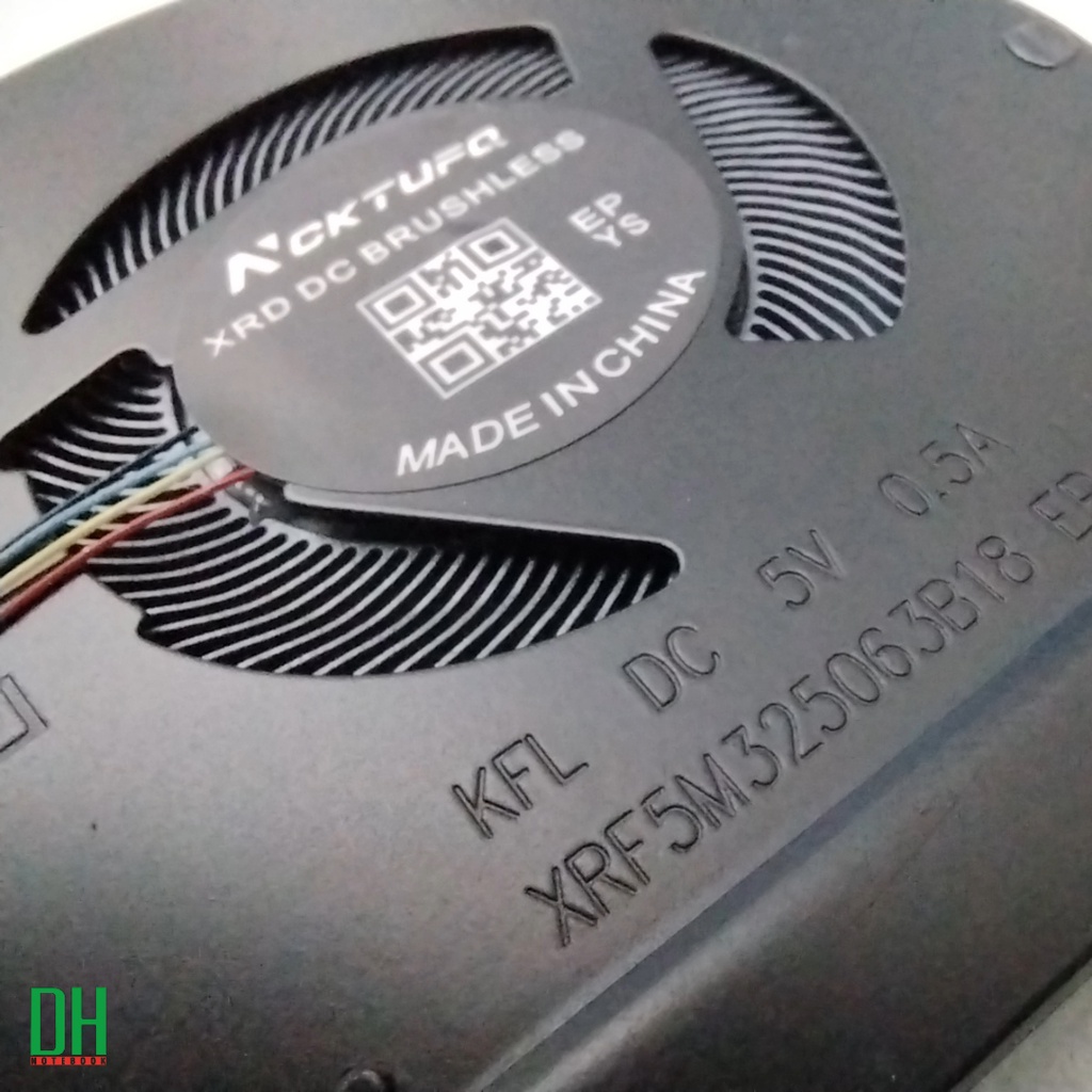 พัดลมระบายความร้อนแล็ปท็อป โน๊ตบุ๊ค Asus ZenBook Flip 14 UM462D UM462DA UX462DA Q406D Q406DA Laptop Cooling Fan