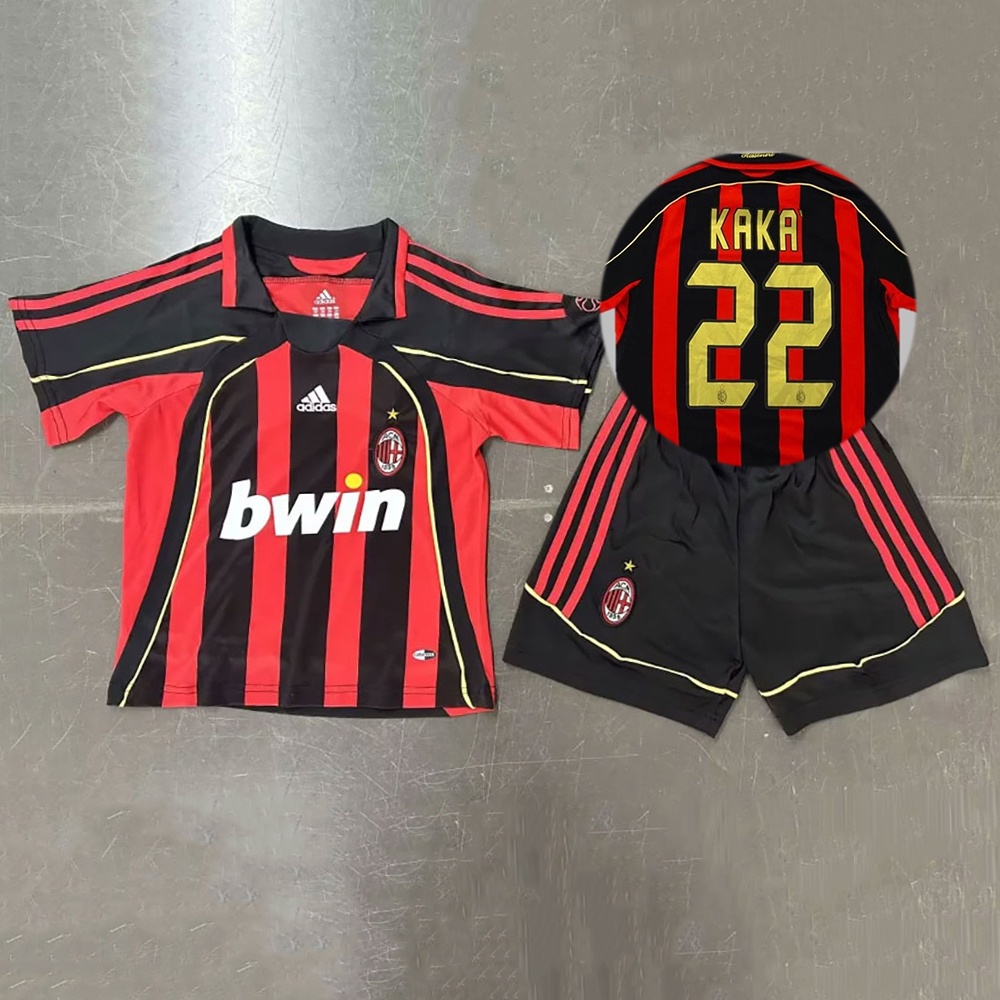 เสื้อกีฬาแขนสั้น ลายทีมชาติฟุตบอลชั้นนํา AC Milan 2006-2007 ชุดเหย้า สไตล์เรโทร สําหรับเด็ก