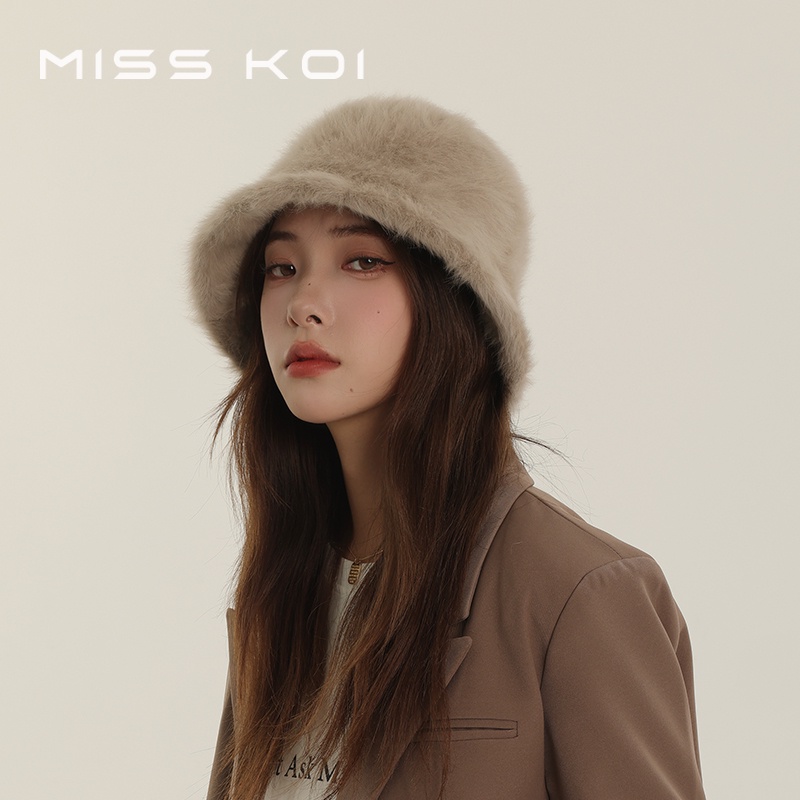 Misskoi [พร้อมส่ง] หมวกบักเก็ต ผ้าถัก ให้ความอบอุ่น สีขาว เข้ากับทุกการแต่งกาย แฟชั่นฤดูใบไม้ร่วง ฤดูหนาว สไตล์เกาหลี สําหรับผู้หญิง