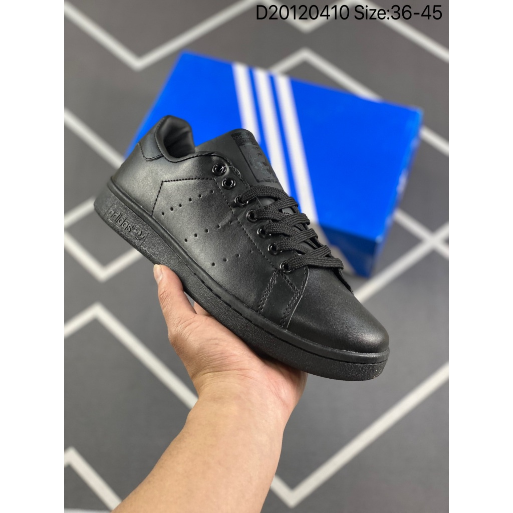 Hot sales Adidas Adifom Stan Smith White Black EU36-46 แฟชั่นวินเทจต่ำด้านบนลื่นกีฬาลำลองรองเท้าวิ่งแบน01-06basketball f