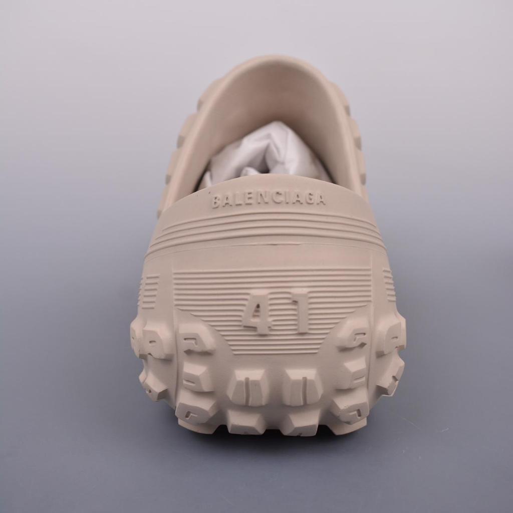 Balenciaga Defender Clogs "Beige" แตะลำลองแตะกีฬา Flip Flops สำหรับสตรีและผู้ชาย รองเท้า free shipp