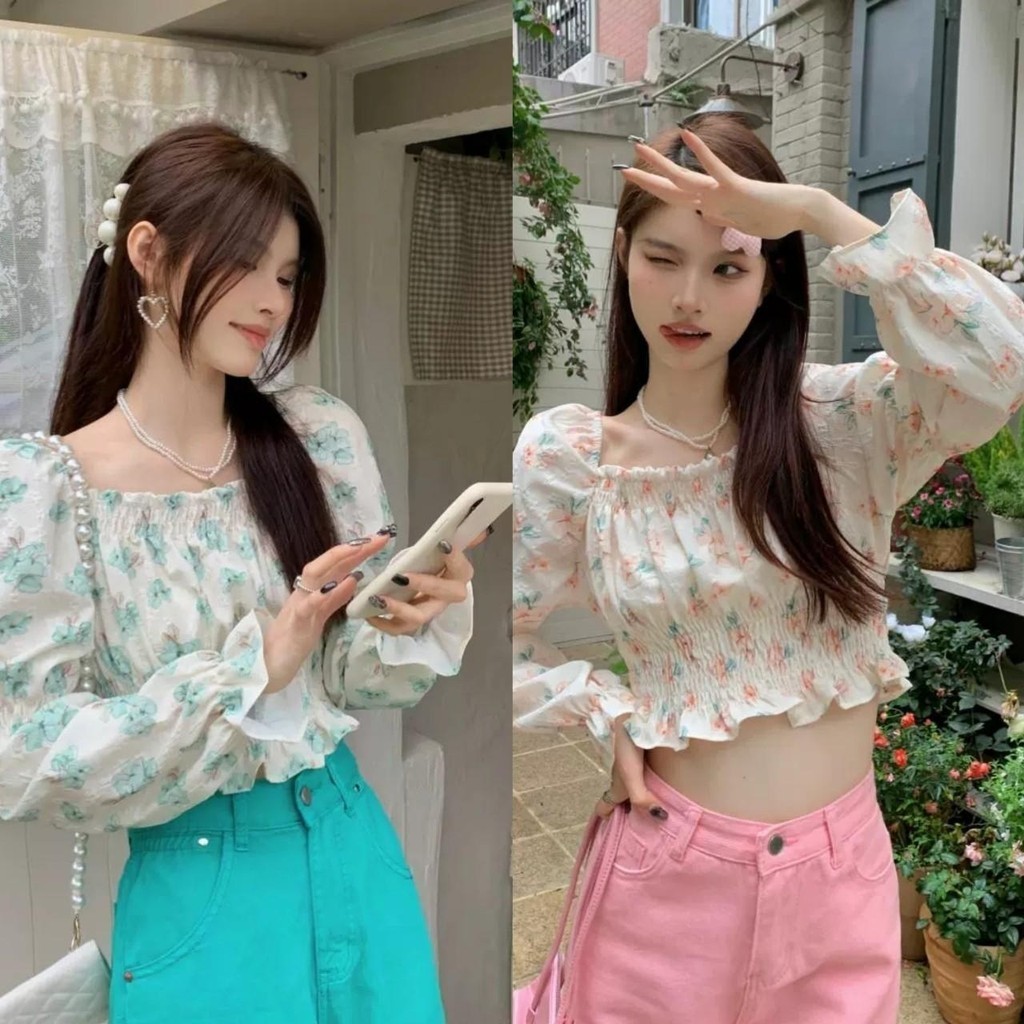 Mini shop🌸พร้อมส่ง🌸 (72031) เสื้อเปิดไหล่ ผ้าชีฟองดีเทลสม็อค ลายดอกไม้ -C