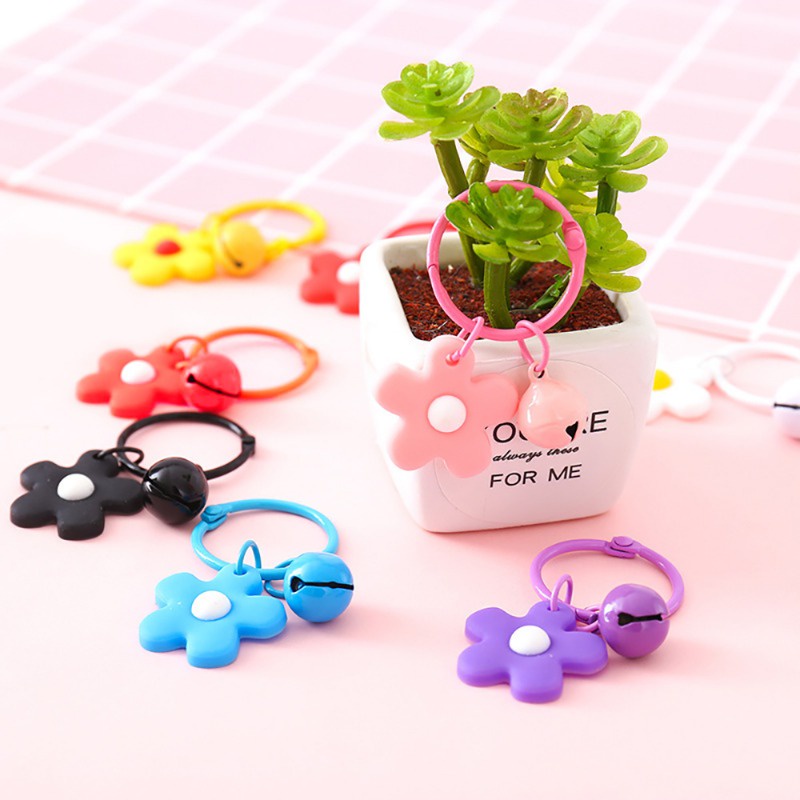 จัดส่งในพื้นที่ พวงกุญแจดอกไม้ สีหวาน 6 สี รูปทรงดอกไม้อเนกประสงค์พร้อมเชือกตกแต่งโทรศัพท์มือถือห้อยกระเป๋าระฆัง