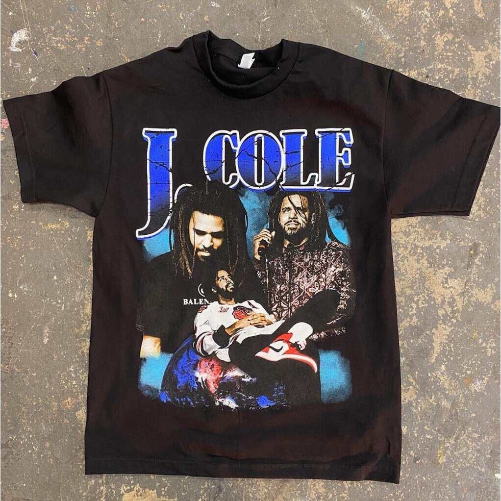 ยินดีต้อนรับ a เสื้อยืด ผ้าฝ้าย พิมพ์ลาย J Cole