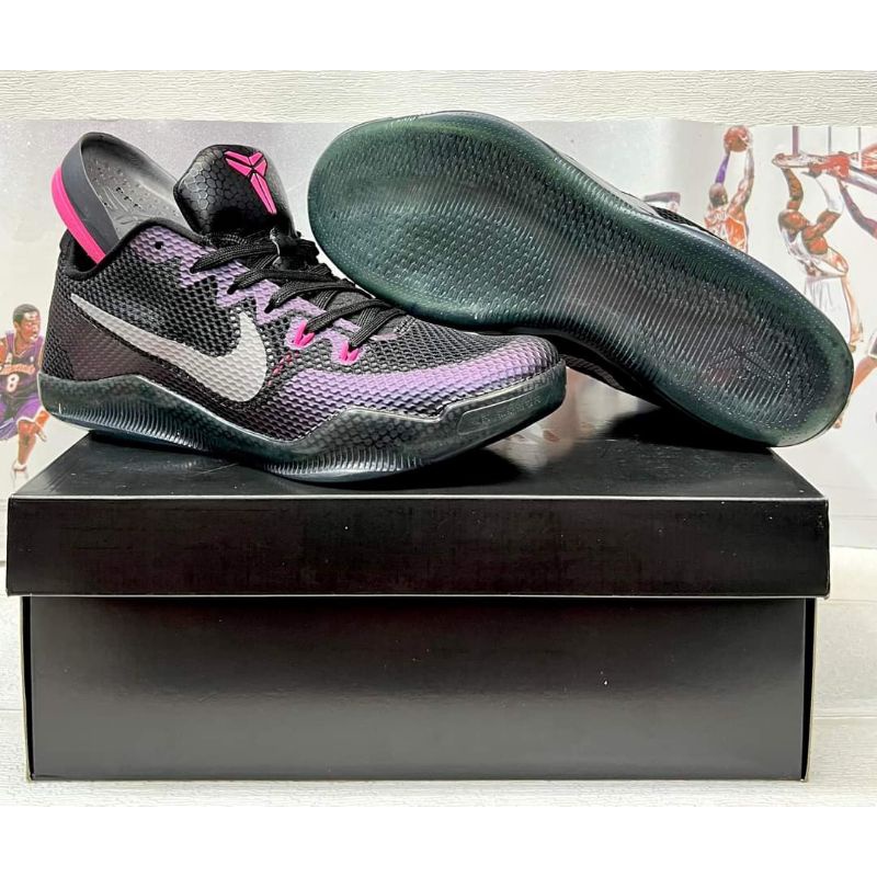 Nike Kobe 11 EM เสื้อคลุมล่องหนต่ำ แนวโน้ม