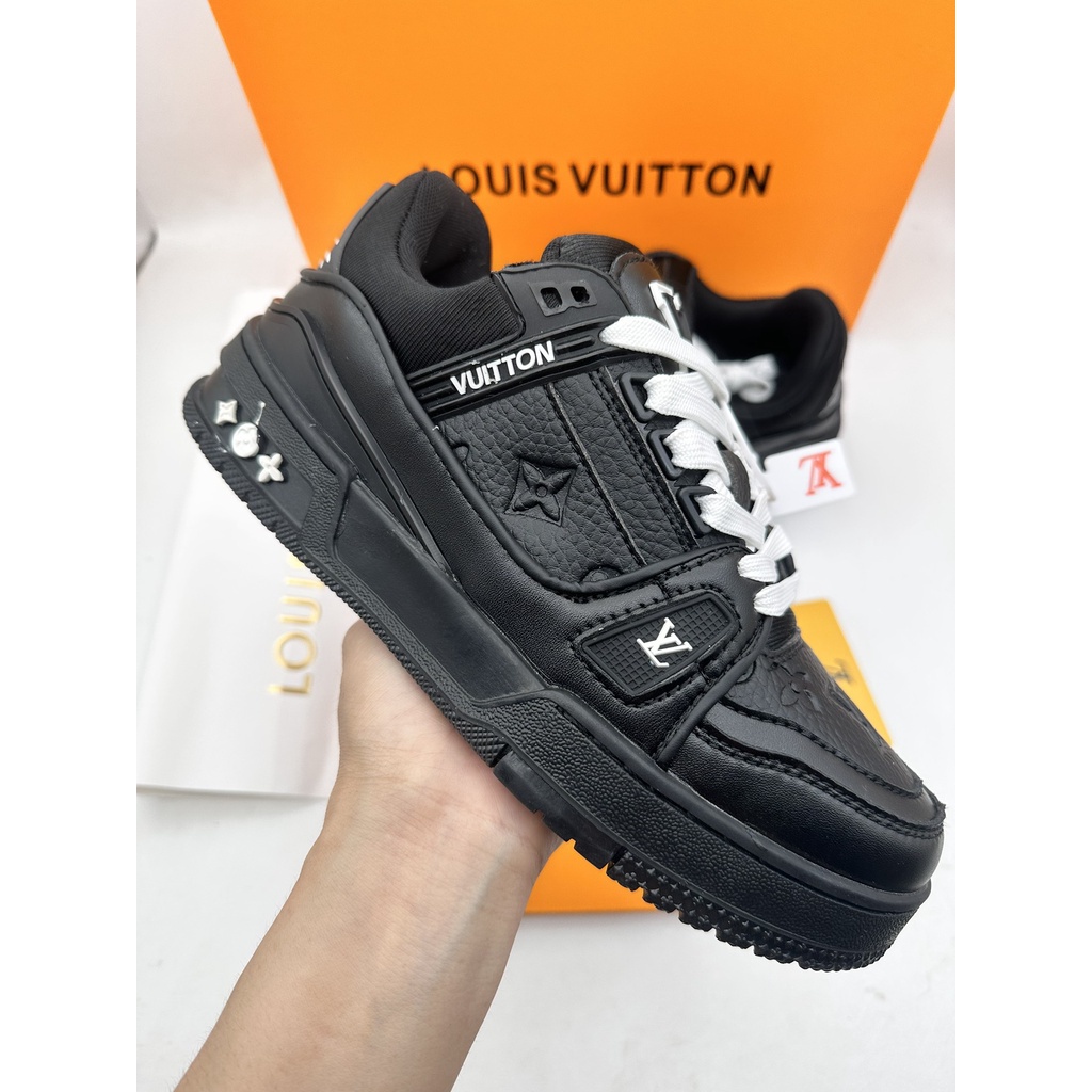 ♞,♘Louis Vuitton Casual  Men and Women Sneakers Outdoor Breathable LV Trainer Couple Student Shoes