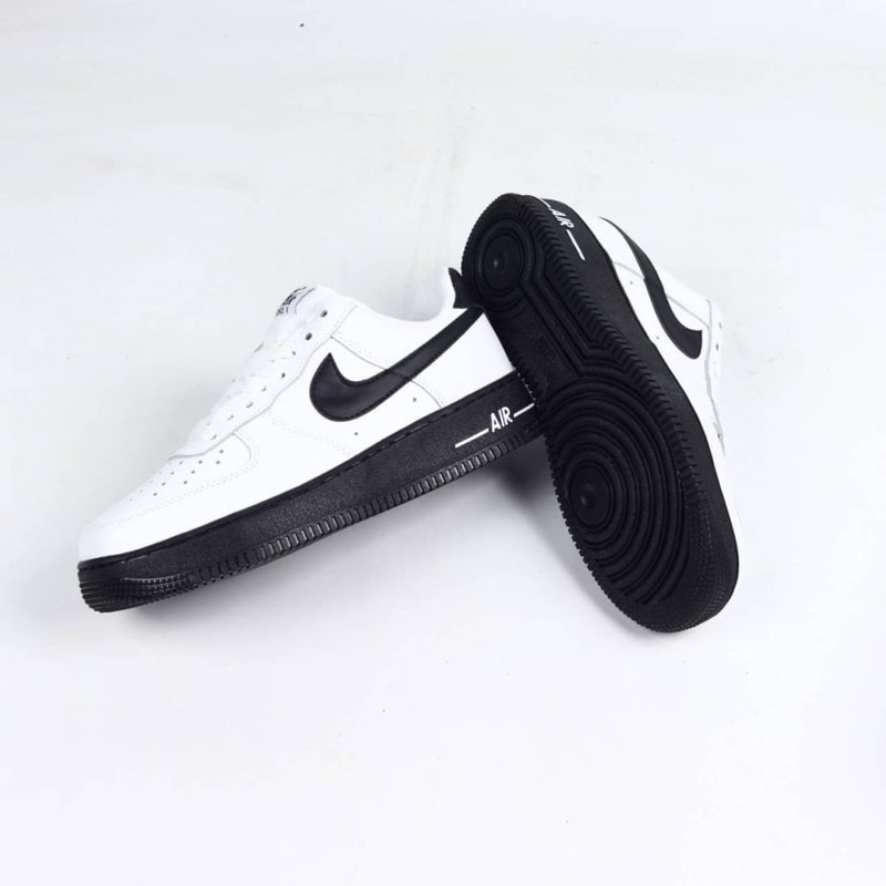 (oxswd) Sepatu Nike Air Force 1 White Black/Black Midsole 100% Authentic แฟชั่น