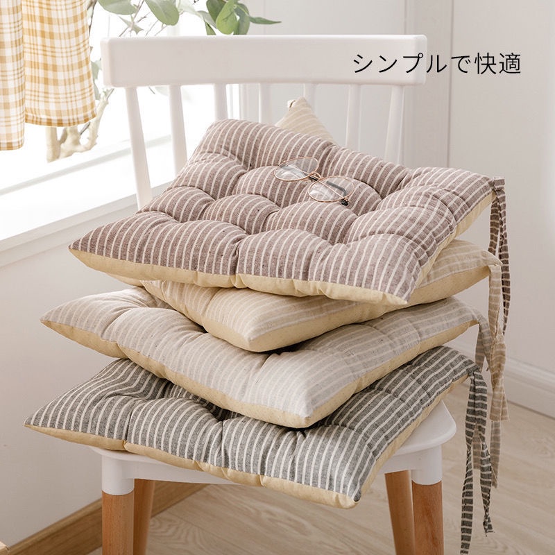 เบาะรองนั่งเก้าอี้สํานักงาน แบบหนา สําหรับนักเรียน ห้องเรียน（40*40cm）