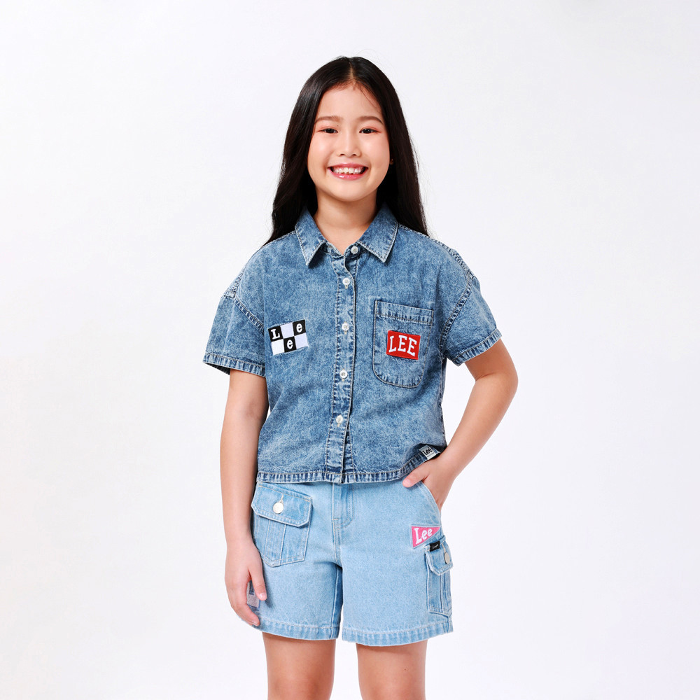 LEE KIDS เสื้อเชิ้ตแขนสั้นเด็กผู้หญิง คอลเลคชั่น New Preps รุ่น LK F124GSHSN43 - สียีนส์อ่อน
