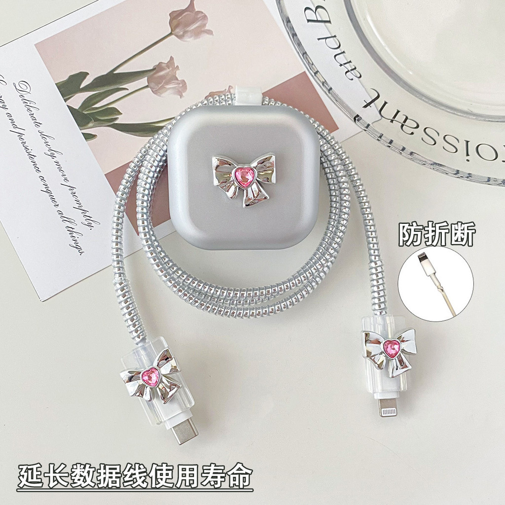 Bow Tie Pattern Charger cover สําหรับ iPhone 15 promax 20w A2344 A2902 square 3-pin ปลั๊กพับเหมาะสํา