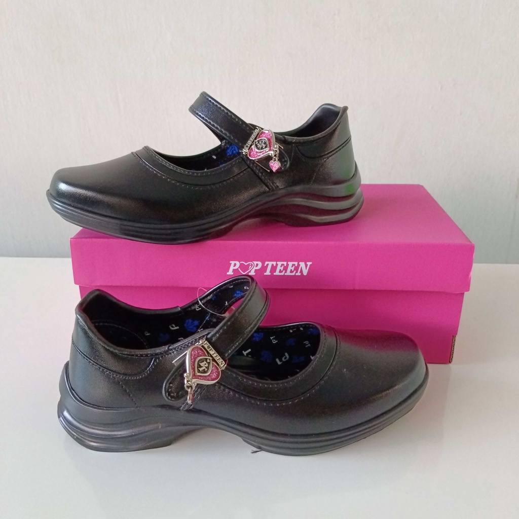 Pop Teen รุ่นใหม่ รองเท้านักเรียนผู้หญิง สีดำถูกระเบียบ เบอร์ 30 - 42 ใส่ได้ทุกชั้น ประถม - มัธยม สินค้าใหม่ พร้อมส่ง