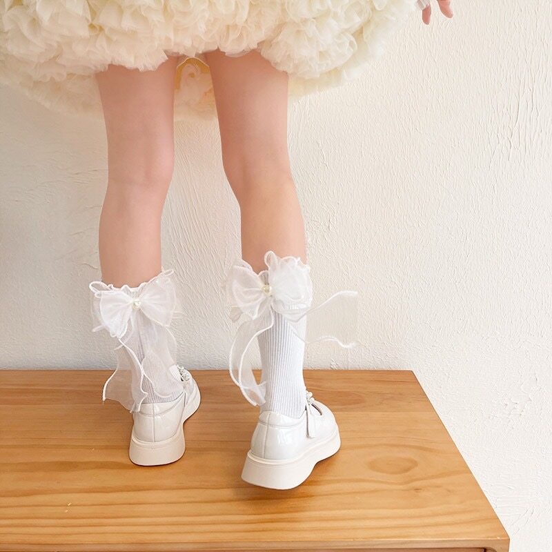 PRETTY BABY พร้อมส่ง ถุงเท้าเด็ก ถุงเท้ายาวโบว์ ติดมุกหัวใจ (1-13ปี) (1000)