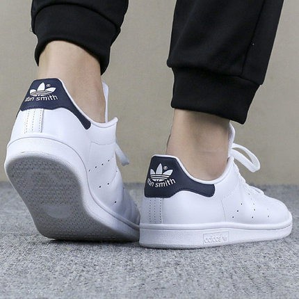 fast shipping （In stock）ADIDAS STAN SMITH shoes for men and women All White black Green shoes for m