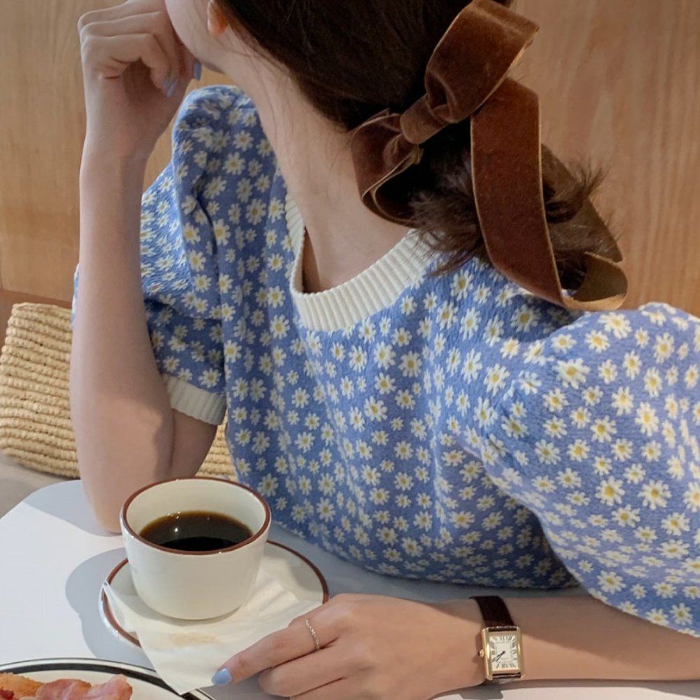 ⭐Fern Shop ฤดูร้อนเสื้อแขนสั้นผู้หญิงเสื้อถักเกาหลี