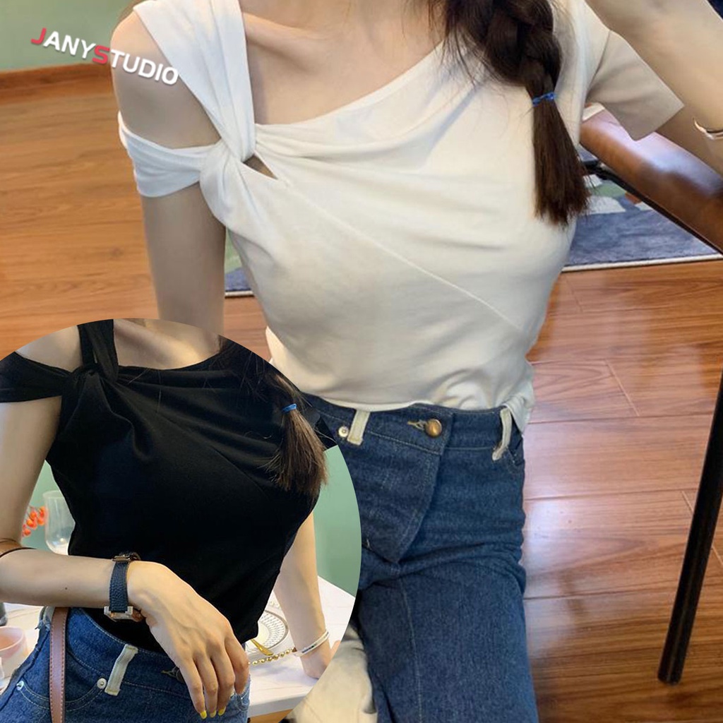 เสื้อปาดไหล่เต็มตัว เสื้อยืดแฟชั่นผู้หญิง น่ารัก