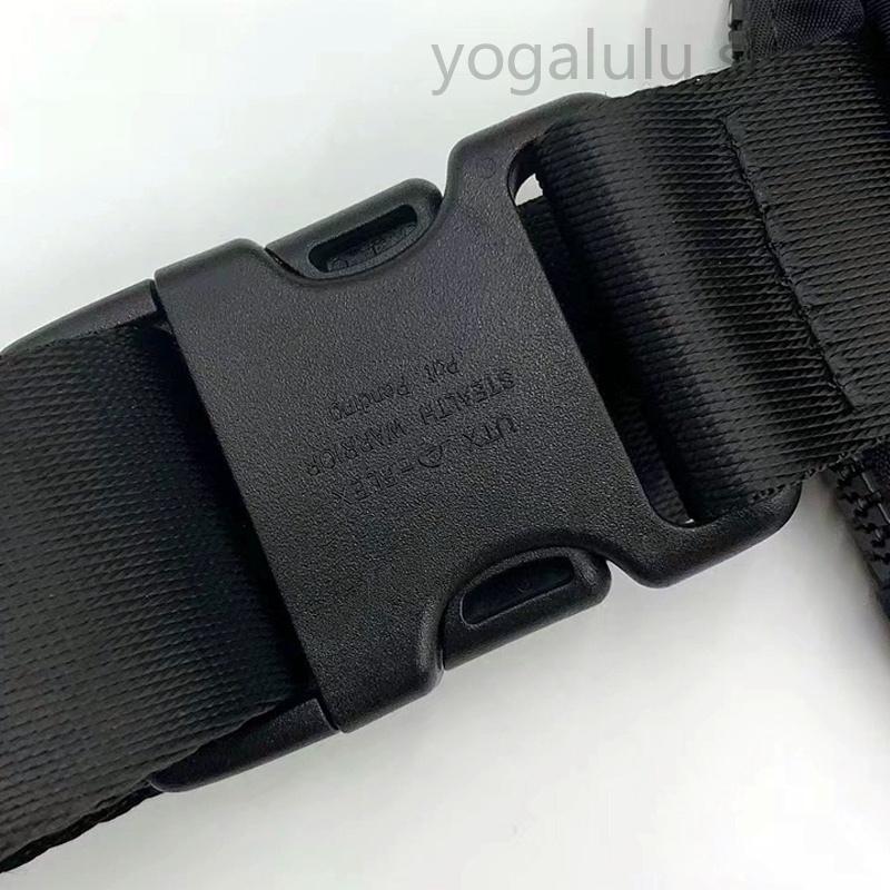 Lululemon 2023 กระเป๋าเข็มขัด 1 ลิตร 17 สี