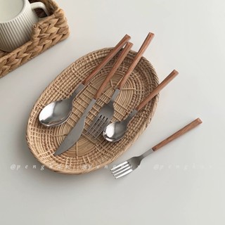 ช้อนส้อมสเตนเลส ลายไม้เทียม สไตล์ญี่ปุ่น และเกาหลี สําหรับขน…