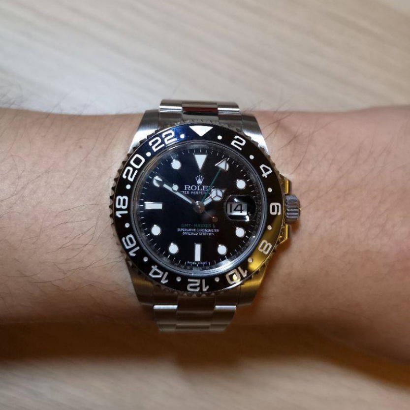 GMT แฟชั่นผู้ชายนาฬิกาสแตนเลสธุรกิจนาฬิกาข้อมือควอตซ์ลําลอง