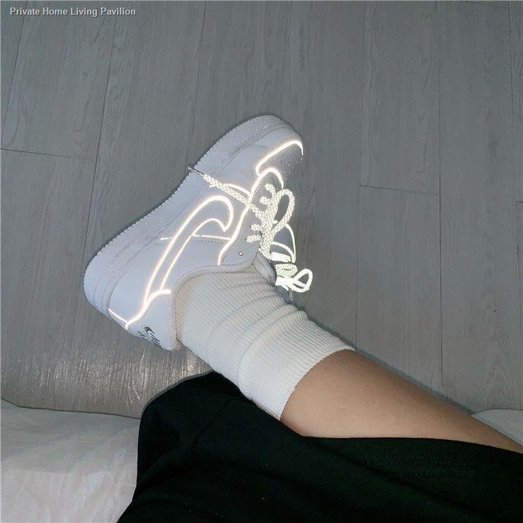 nike 【ราคาต่ำสุด】Nike Air Force 1 MID 3M ผ้าใบคู่สะท้อนแสง Unisex  Starry Ins สีขาวผู รองเท้า light