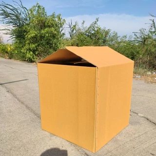 กล่องลูกฟูก3ชั้น 60*60*60cm 1ใบ กล่องขนาดใหญ่ลูกฟูก กล่องกระดาษใส่ของพัสดุ ลังกระดาษเก็บของสีน้ำตาล ไม่มีจ่าหน้า
