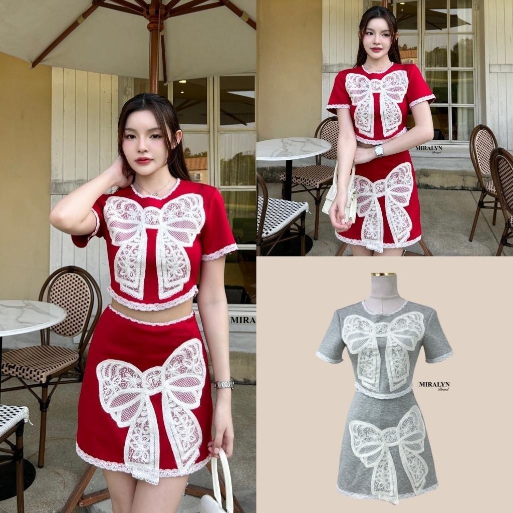Mom.ss พร้อมส่ง Miralyn52 เซต 2 ชิ้นเสื้อสีแดงผ้ายืดแขนสั้นแต่งโบว์ขาวใหญ่ทั้งเสื้อและกระโปรงกางเกง 