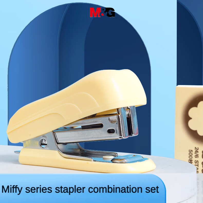 M&G เครื่องเขียน ของแท้ Miffy เครื่องเย็บกระดาษ ขนาดเล็ก แบบพกพา Miffy Series นักเรียน สํานักงาน ชุดลวดเย็บกระดาษ ขนาดเล็ก (เครื่องเย็บ + ลวดเย็บ)