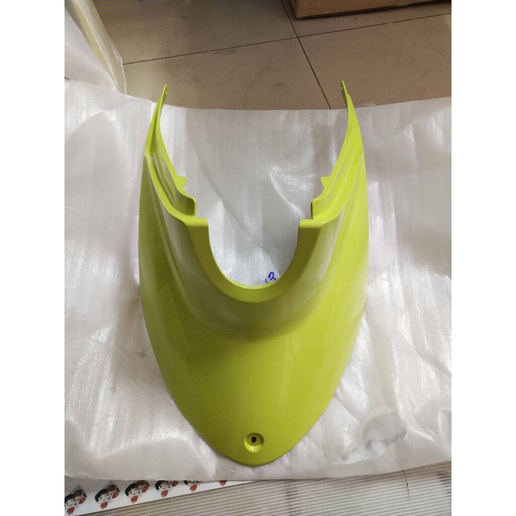ฝาครอบใต้เบาะสีเขียว สำหรับรุ่น FINO' 2010 อะไหล่แท้ YAMAHA 4D0-F172W-00-P7