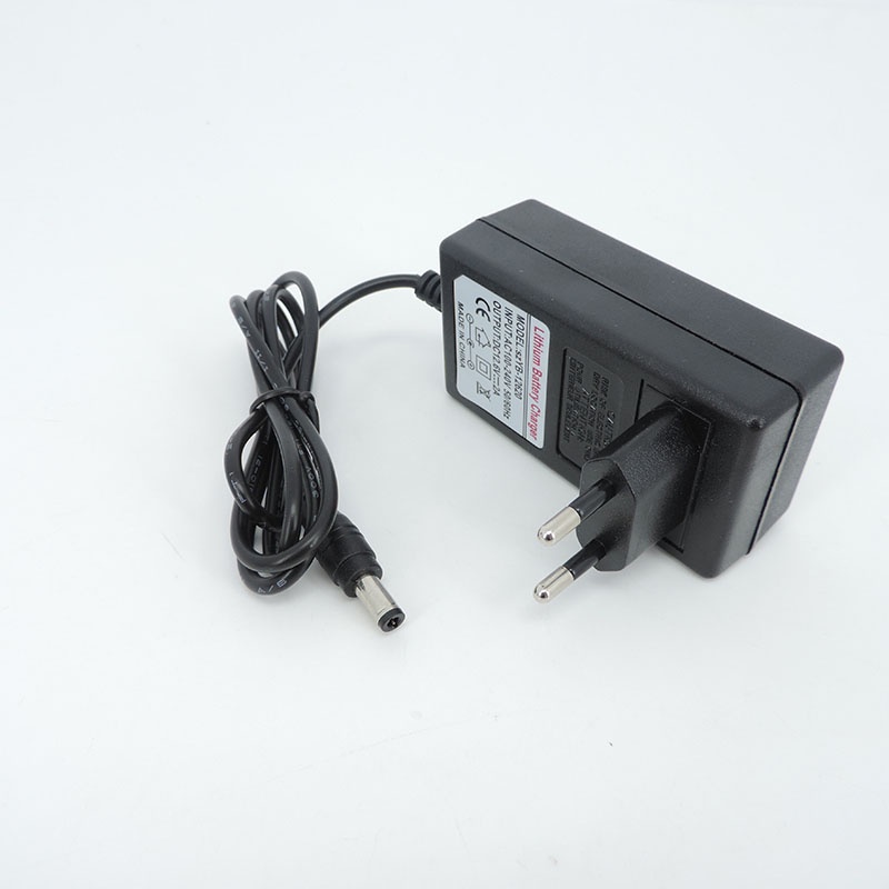 อะแดปเตอร์ชาร์จแบตเตอรี่ลิเธียม AC DC 12.6V 1A 2A 12 รูปที่ 5