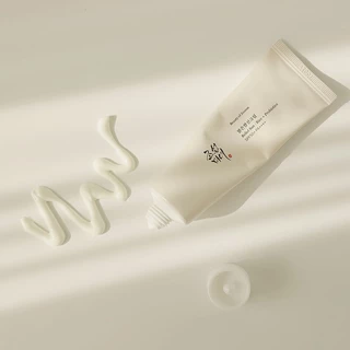 Beauty Of Joseon Relief Sun SPF50+ PA++++ บิวตี้ออฟโชซอน ครีมกันแดดเนื้อเบา 50ml(Rice+Probiotics/Aqua-Fresh)