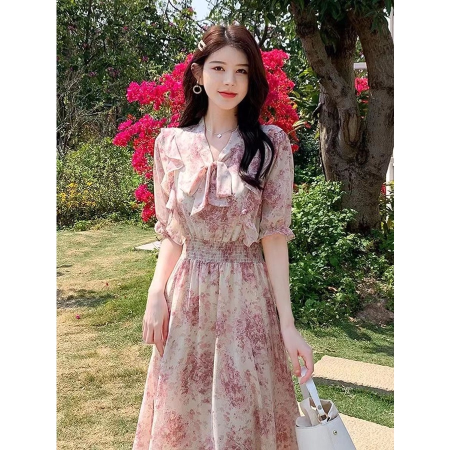 พร้อมส่ง เวอร์ชั่นเกาหลี ใส่สบาย เรียบหรู เดรสลายดอก ซีซั่นใหม่ จับจีบ อ่อนโยนและหรูหรา กระโปรงยา