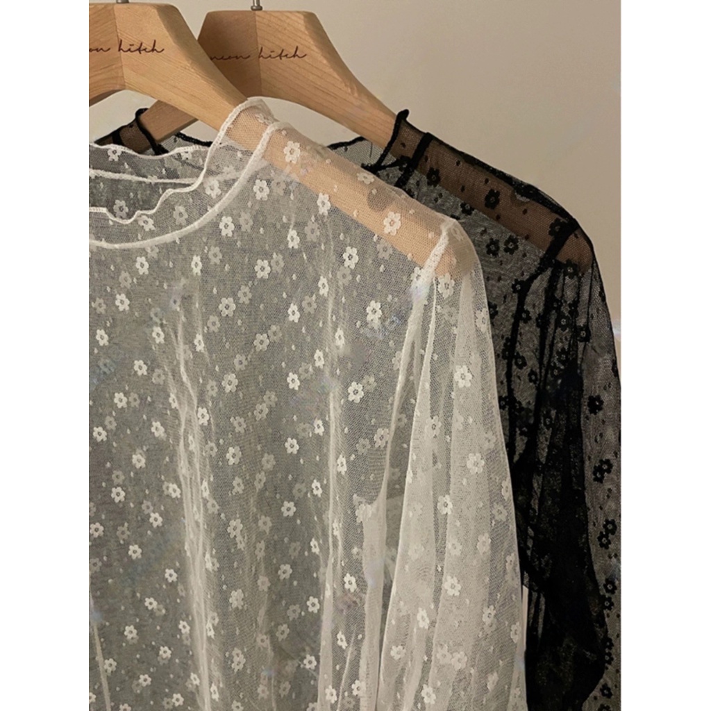 พร้อมส่ง เสื้อยืดแขนยาว คอสูง ผ้าตาข่าย แต่งลูกไม้ ลายดอกไม้ สไตล์เกาหลี แฟชั่นฤดูใบไม้ผลิ สําหรับผู้หญิง