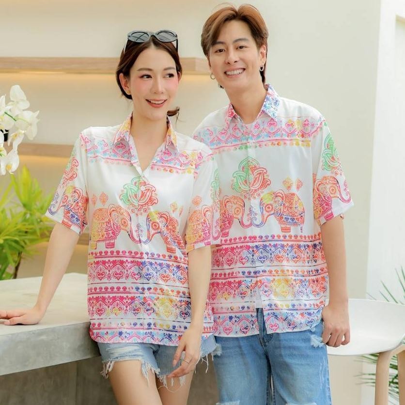 HD025เสื้อฮาวายลายใหม่2026  คลาสสิคThailandทรงวัยรุ่น หญิงชายใส่ได้ ผ้าโพลีพรีเมี่ยมไซส์38-56นิ้ว งานปัาย ลายคมชัด *1ตัว ราคา ถูกที่สุด ดีลบีเคเค แกลเลอรีภาพที่ 2
